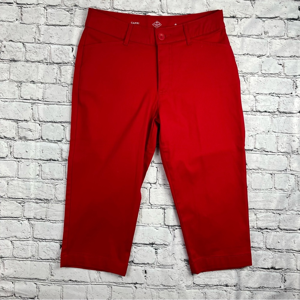 ST. JOHN’S BAY Secretly Slender Capri Mid Rise 6